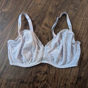 Chantelle 38DDD Elegant Lace Sheer Underwire Bra Light Purple